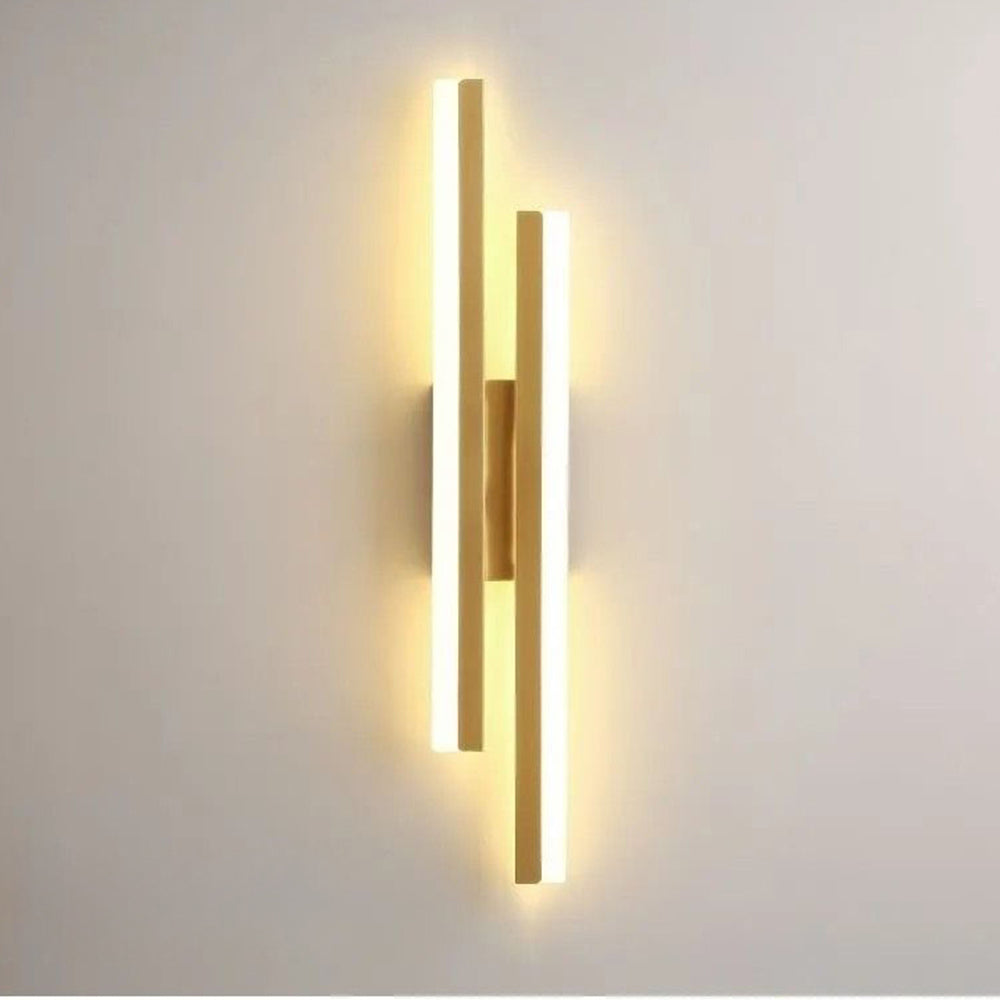 Dovell Vertical Wall Light
