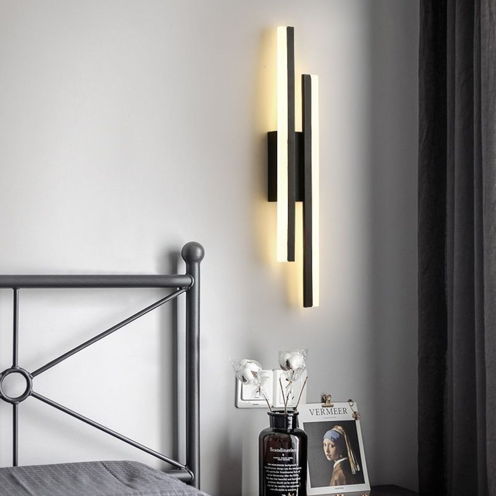 Dovell Vertical Wall Light