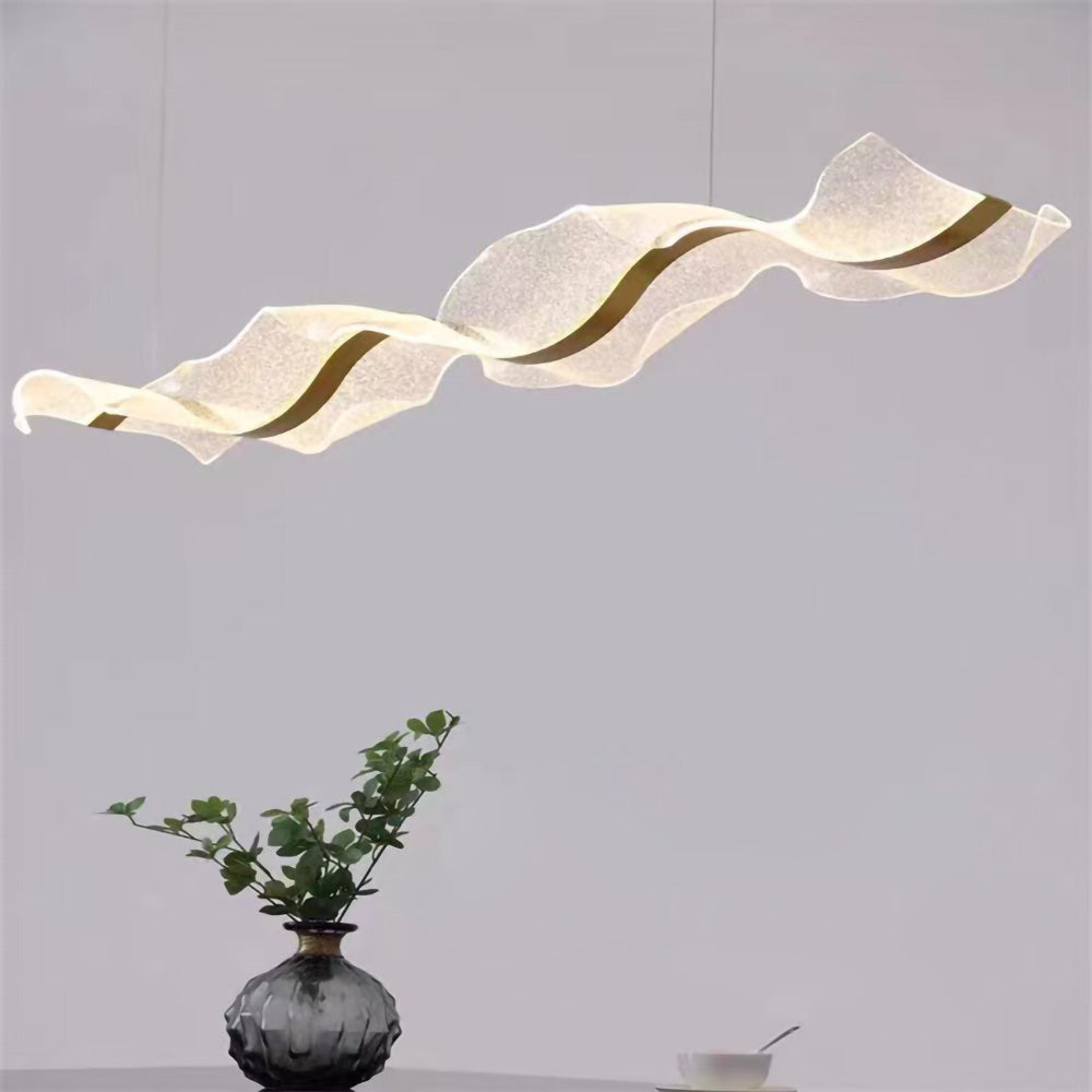 Wavaro Pendant Light