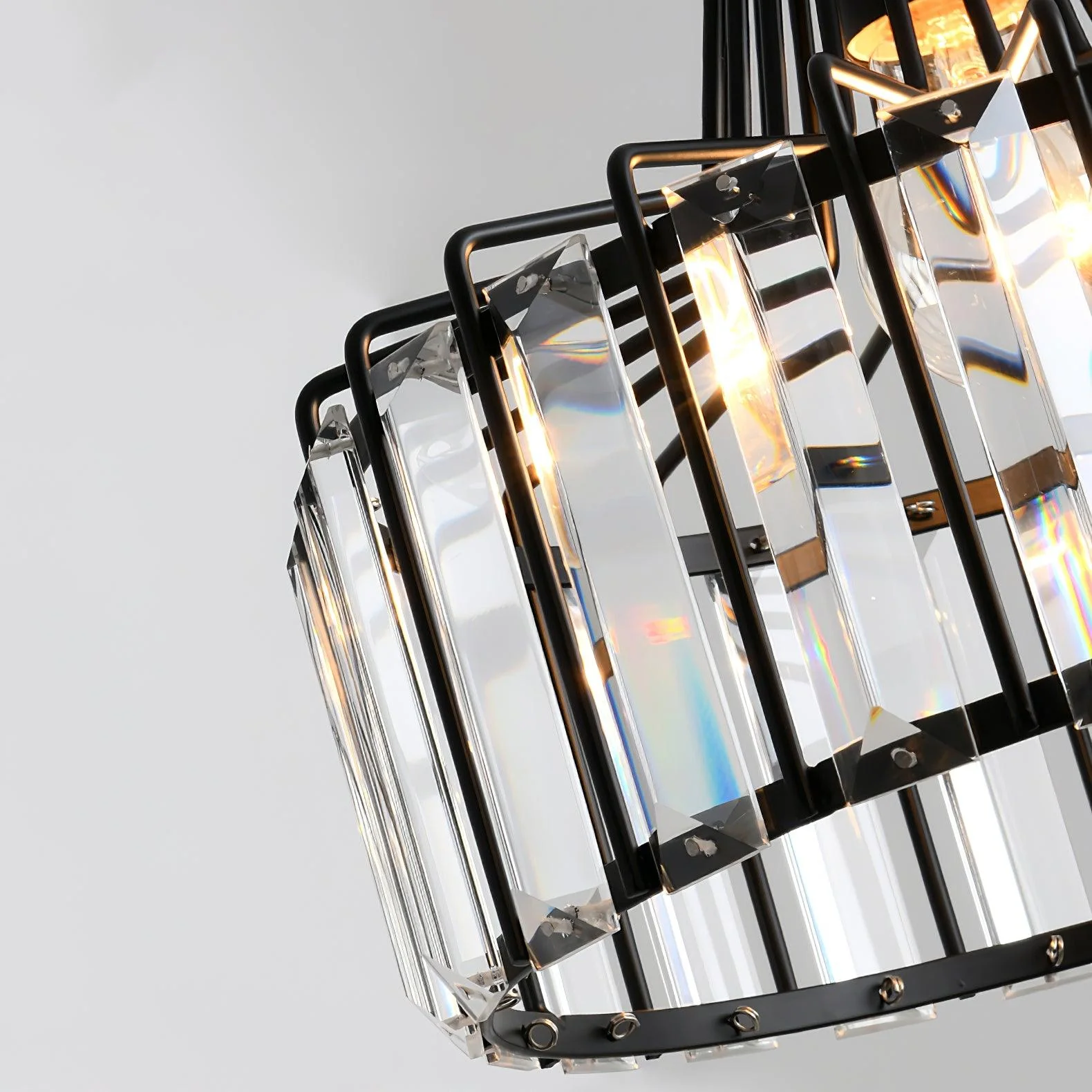 Zaviro Crystal Pendant Light