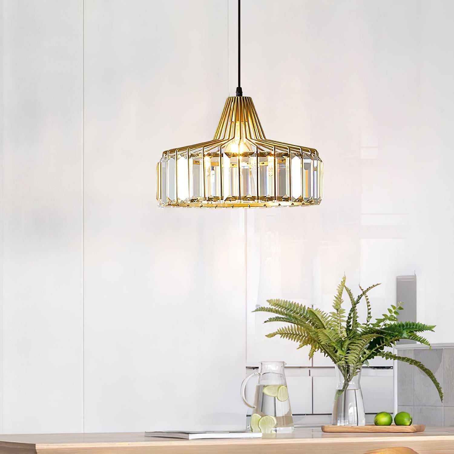 Zaviro Crystal Pendant Light