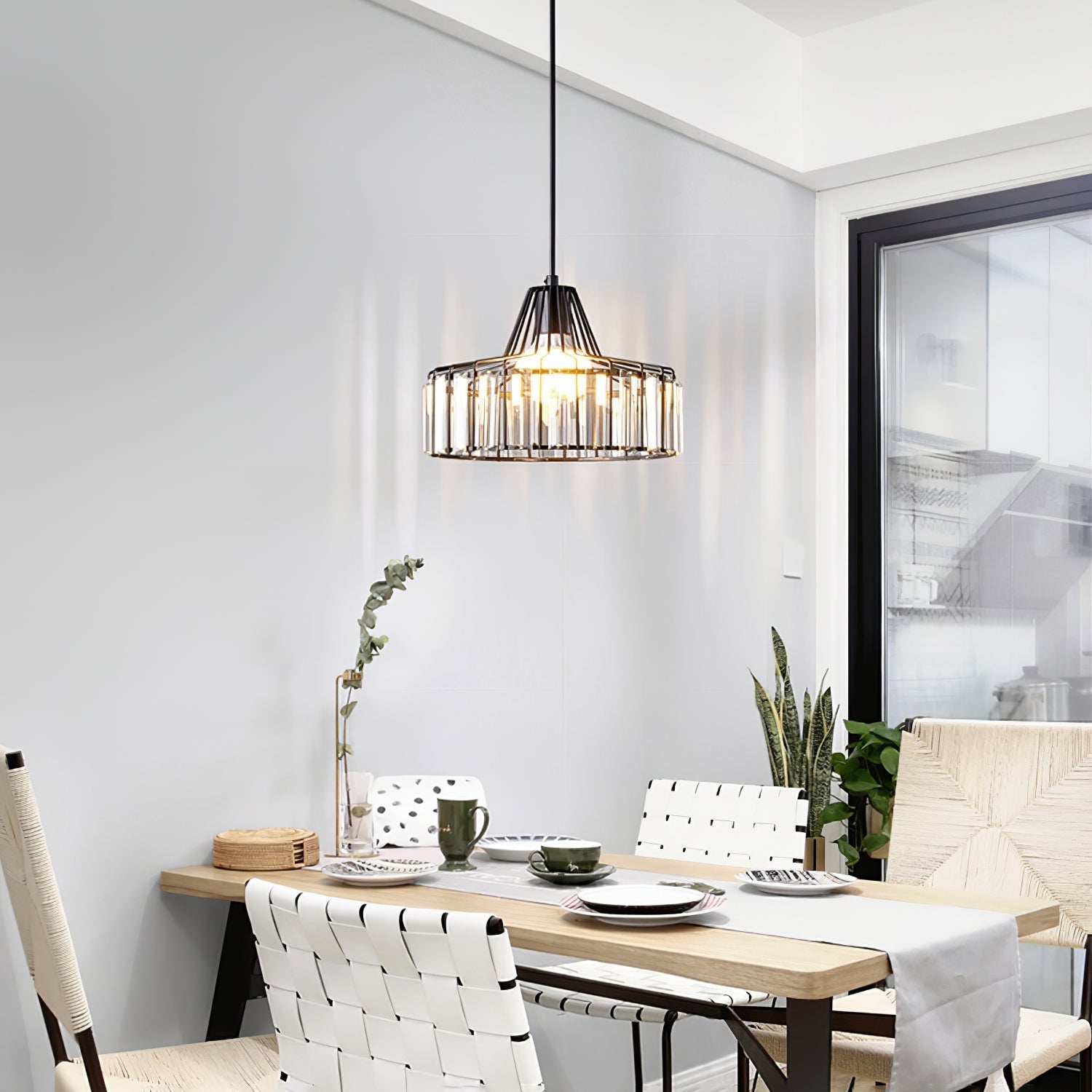 Zaviro Crystal Pendant Light