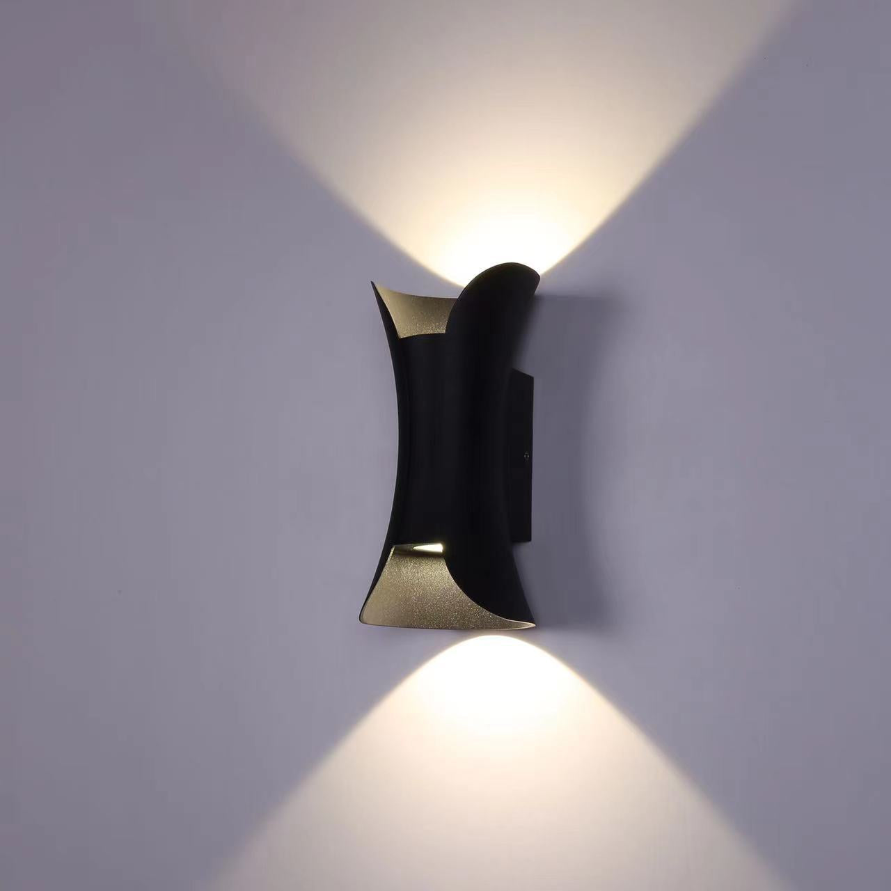 Osson Wall Light