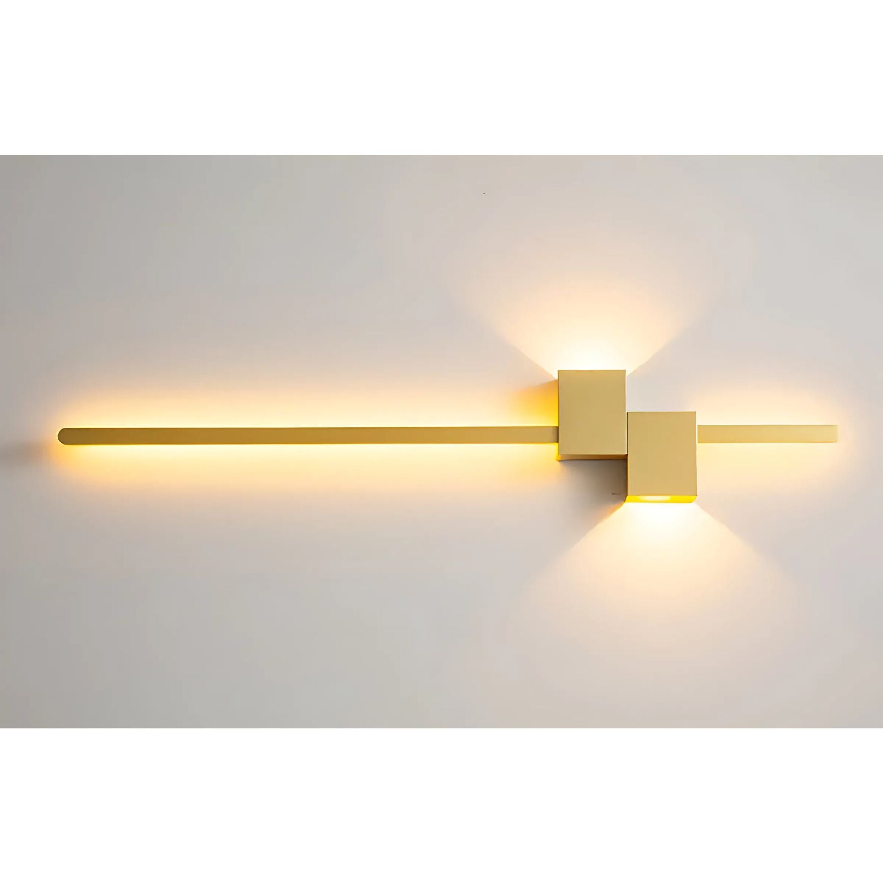 Belone Minimalist Wall Light