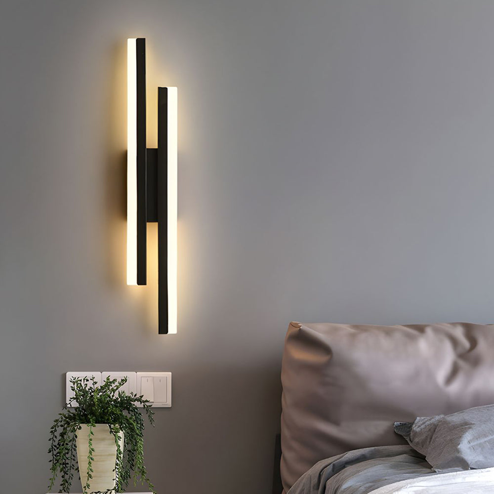 Dovell Vertical Wall Light