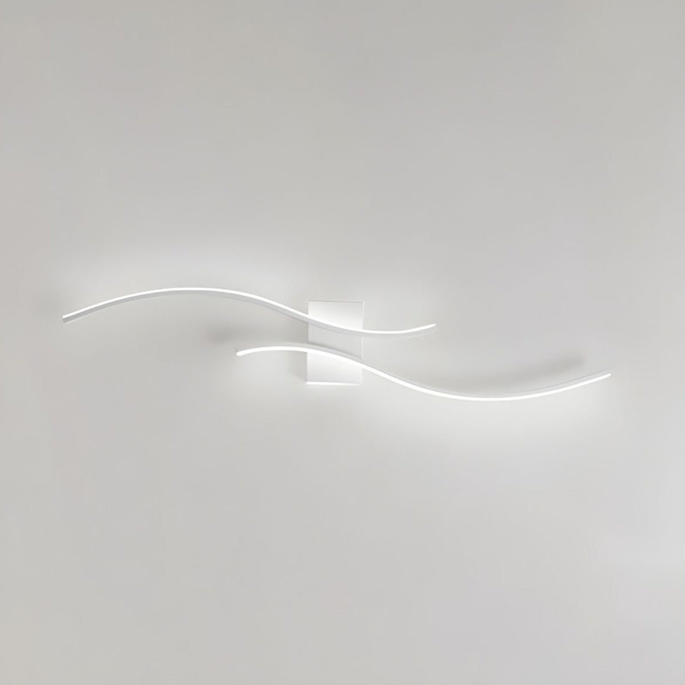 Gillaro Wave Wall Light