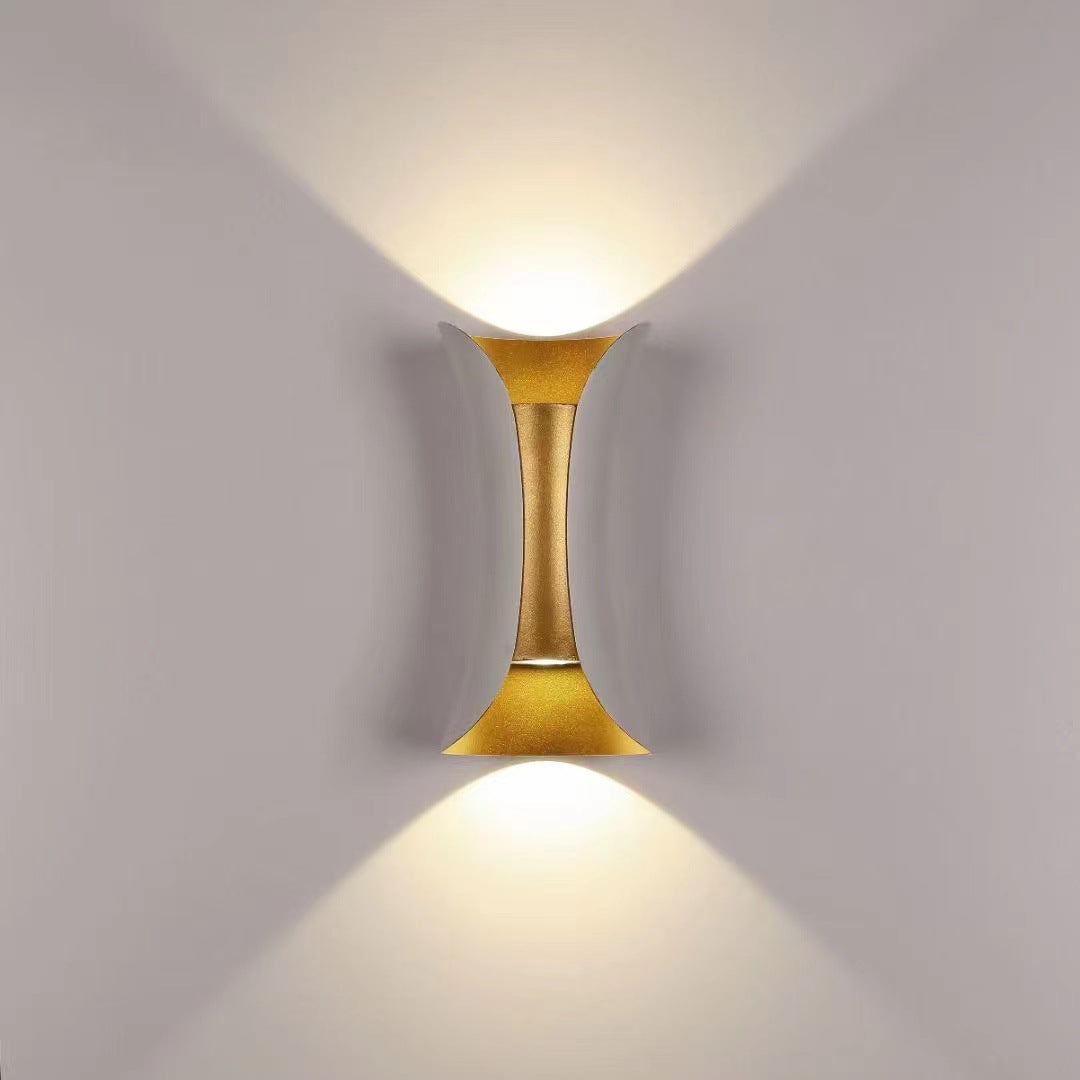 Osson Wall Light