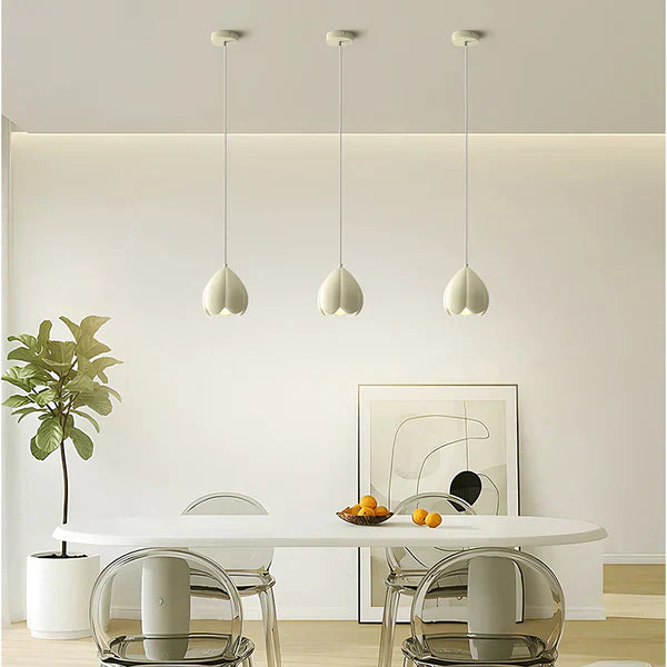Blosven Flower Pendant Light