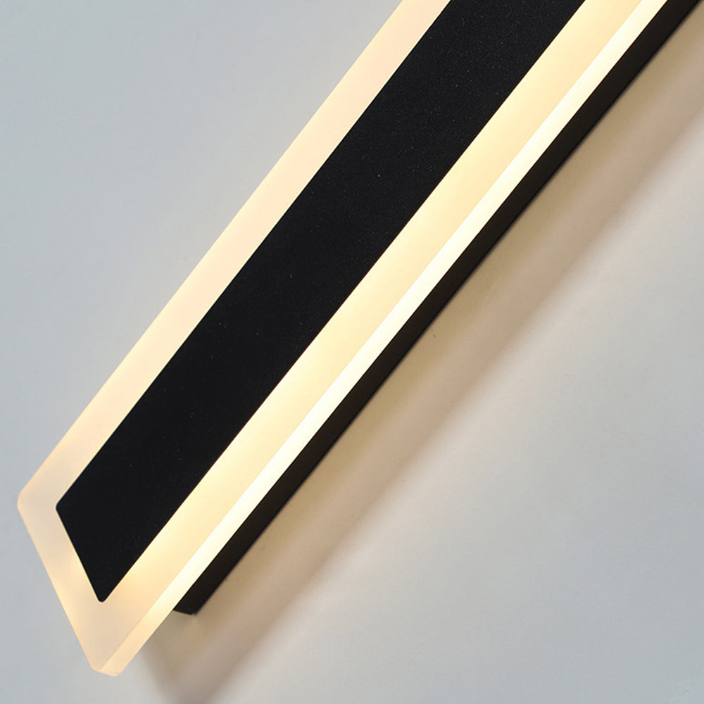 Fehario Wall Light