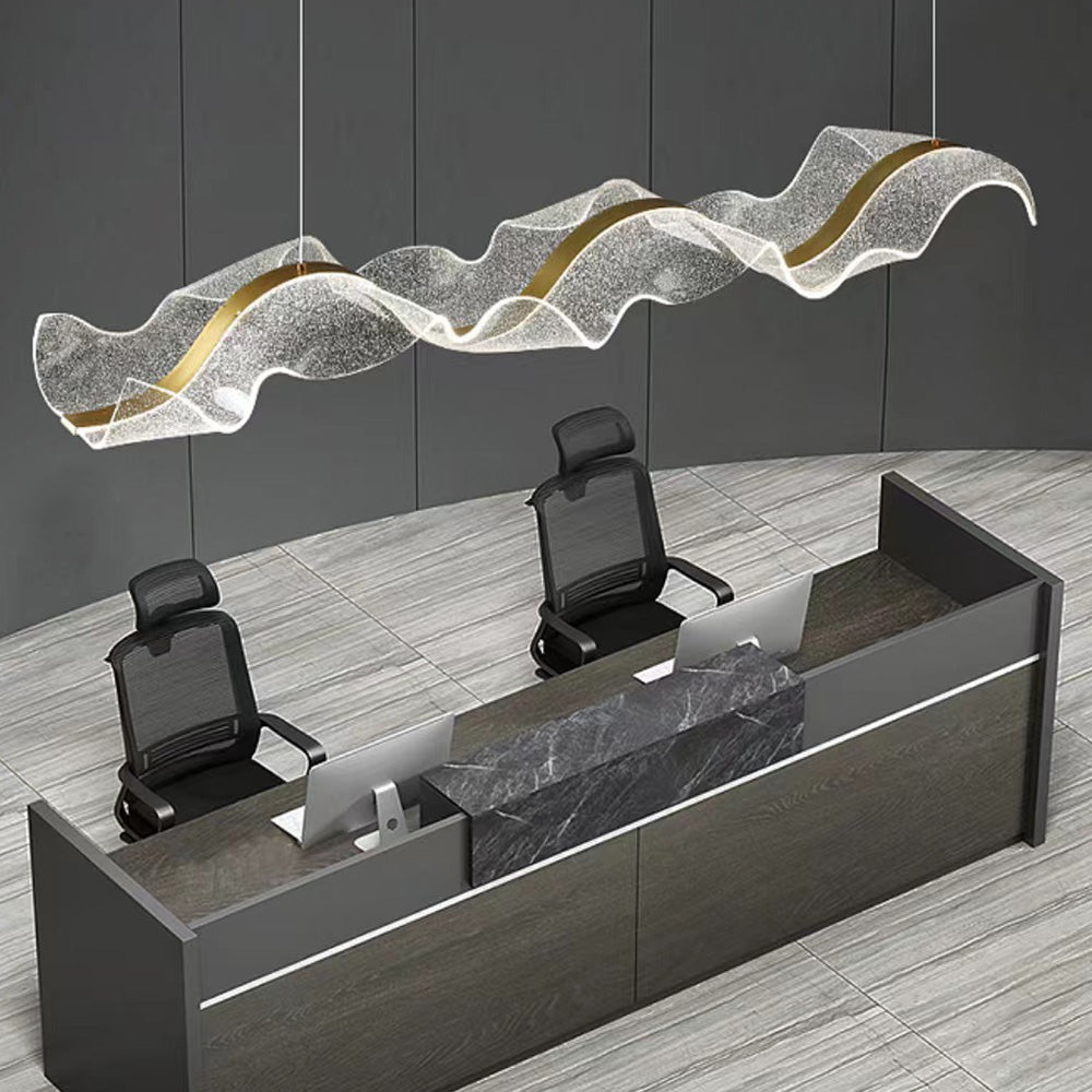 Wavaro Pendant Light