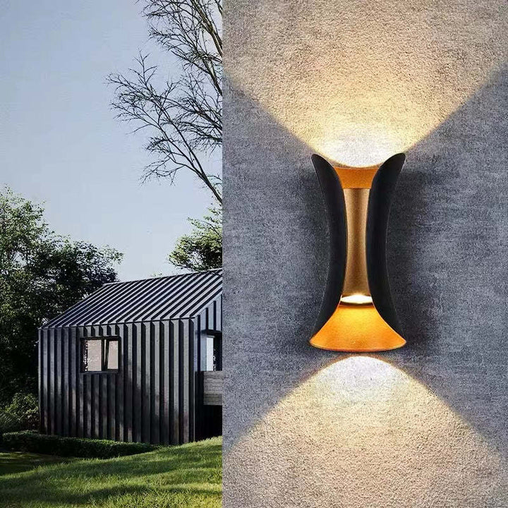 Osson Wall Light