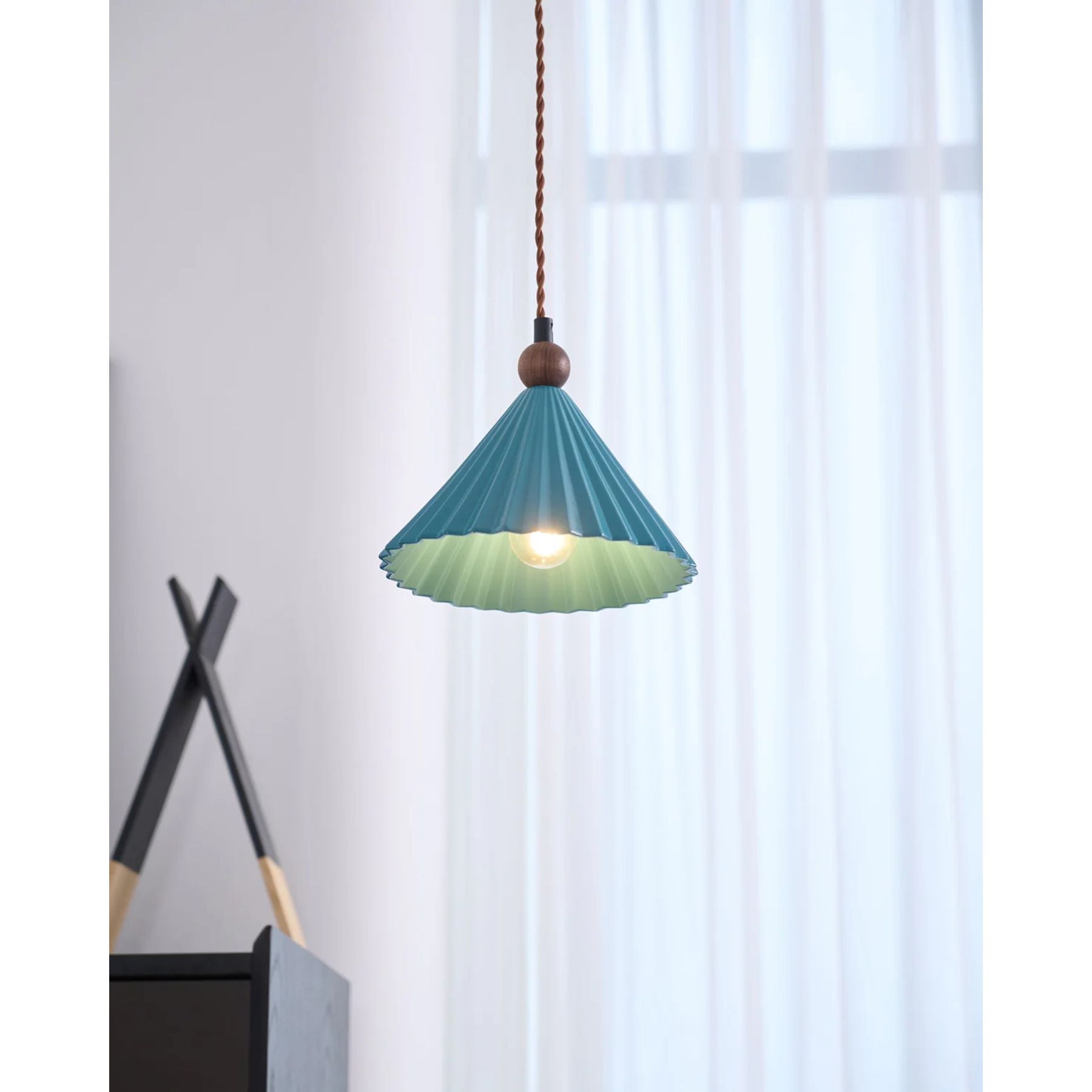 Kinvel Ceramic Pendant Light