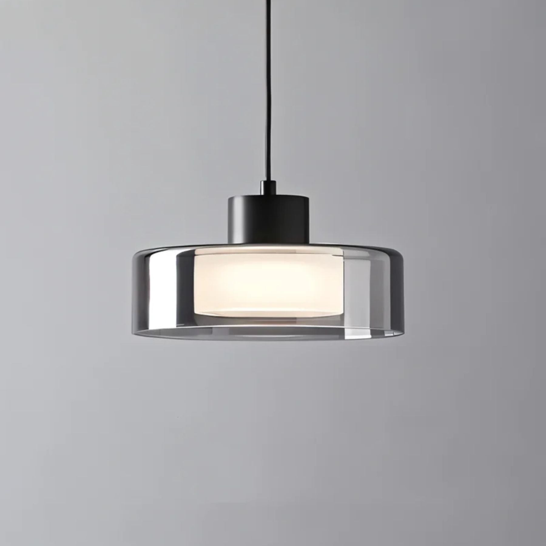 Saveno Glass Pendant Light
