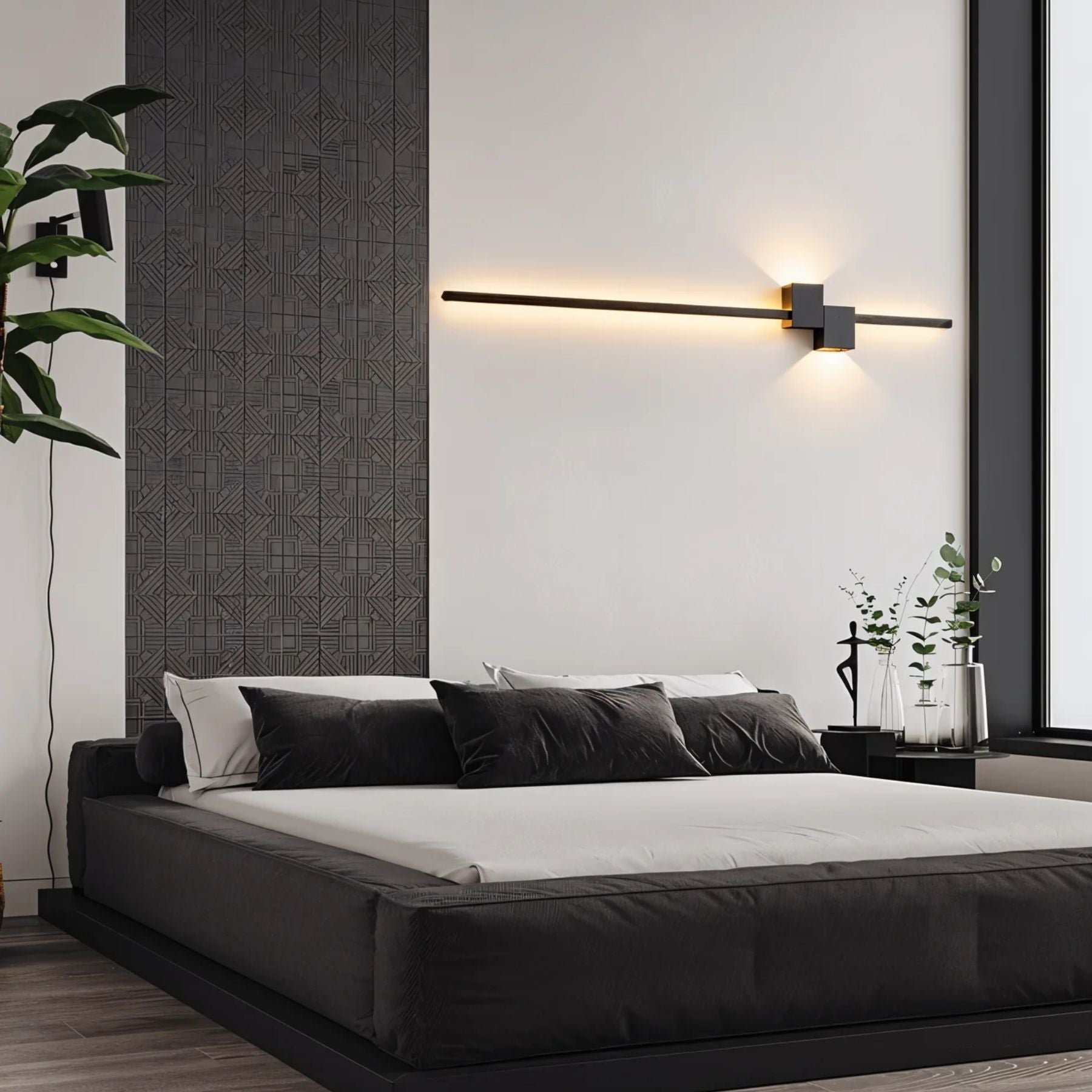 Belone Minimalist Wall Light