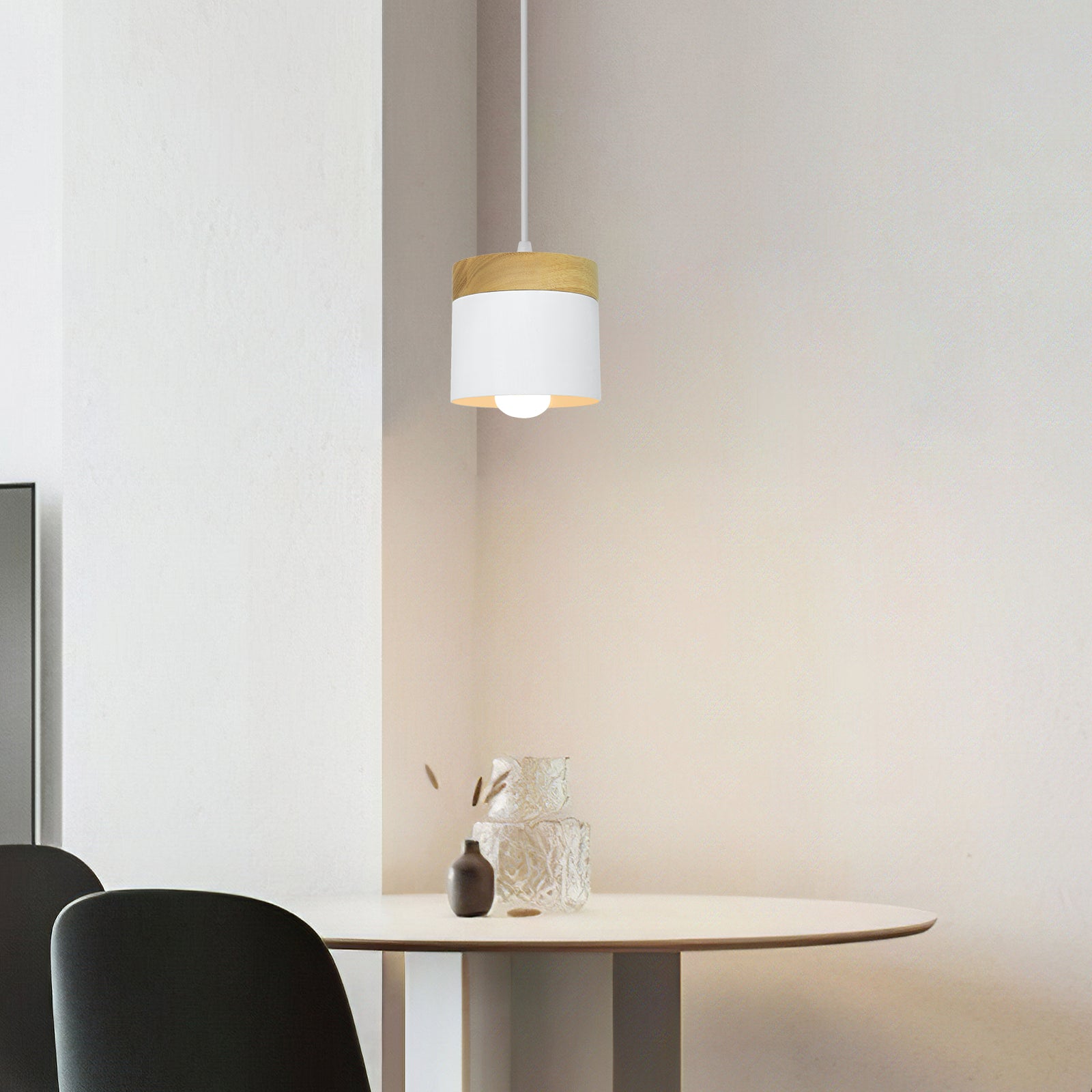 Suspenro Pendant Light