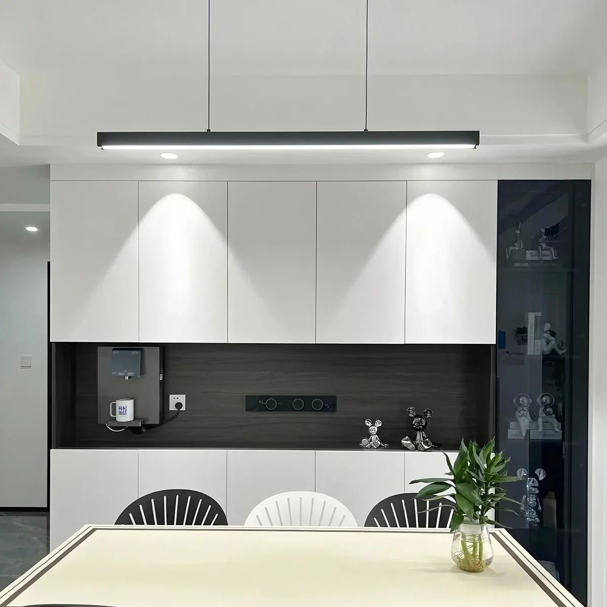 Ceylanzo Linear Pendant Light