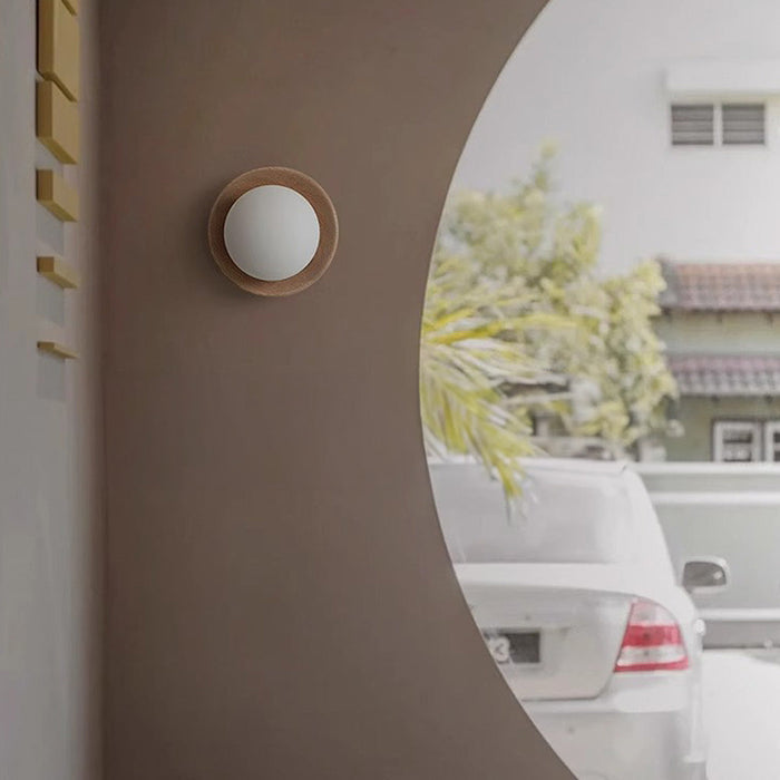 Ozaro Wooden Wall Light