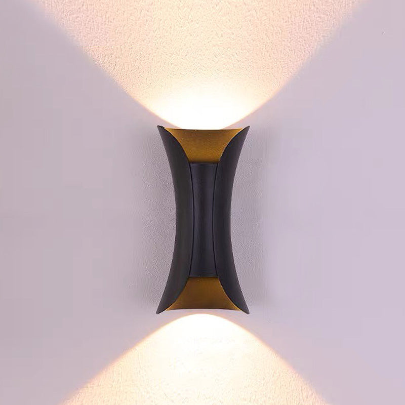 Osson Wall Light