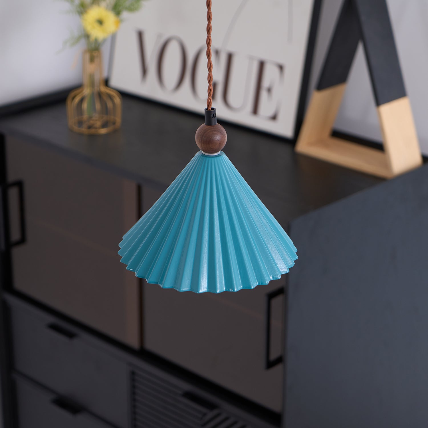 Kinvel Ceramic Pendant Light