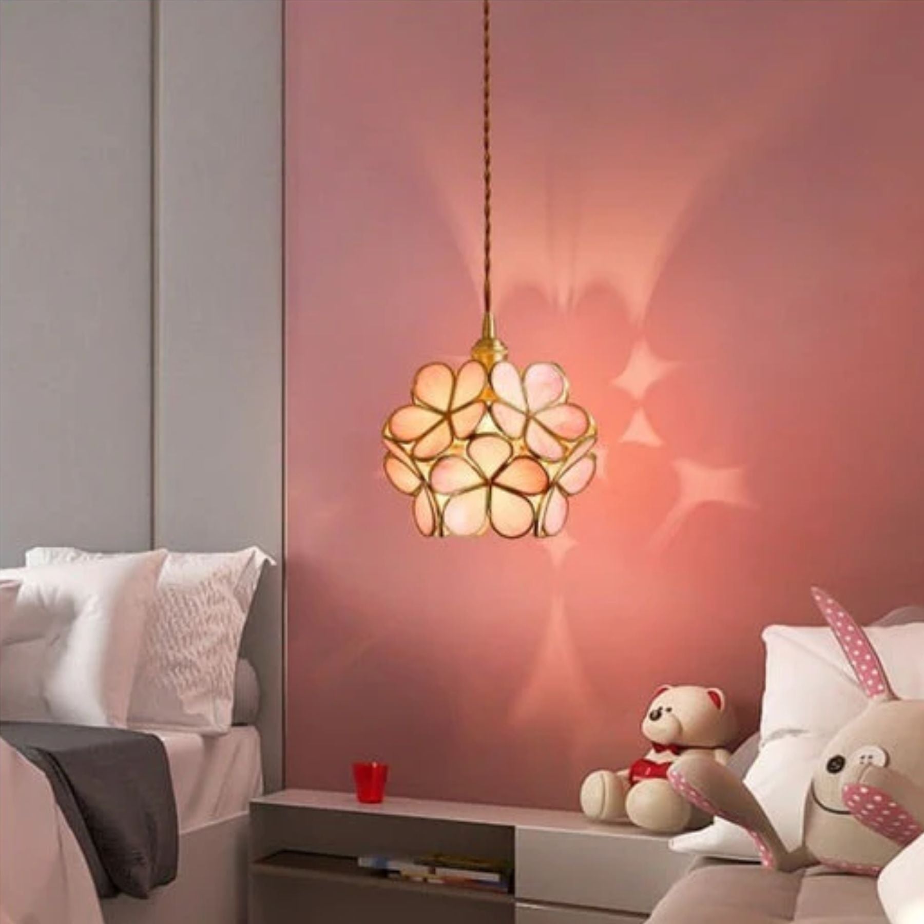 Fleyora Flower Pendant Light
