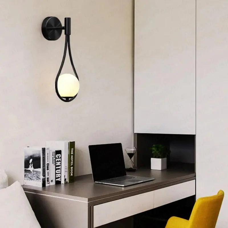 Lyrivo Drop Design Wall Light