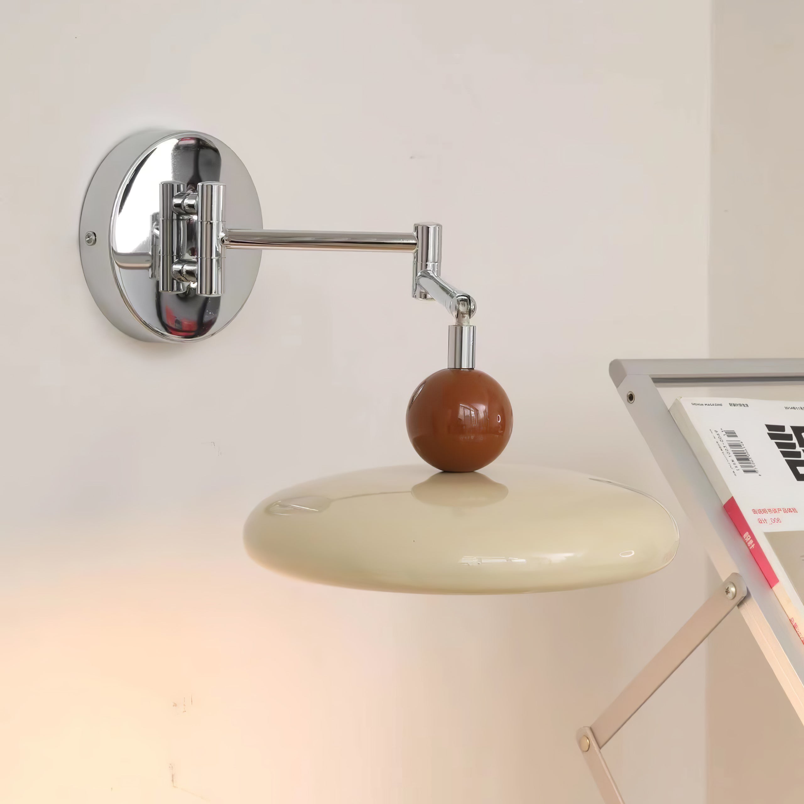 Lasven Wall Light