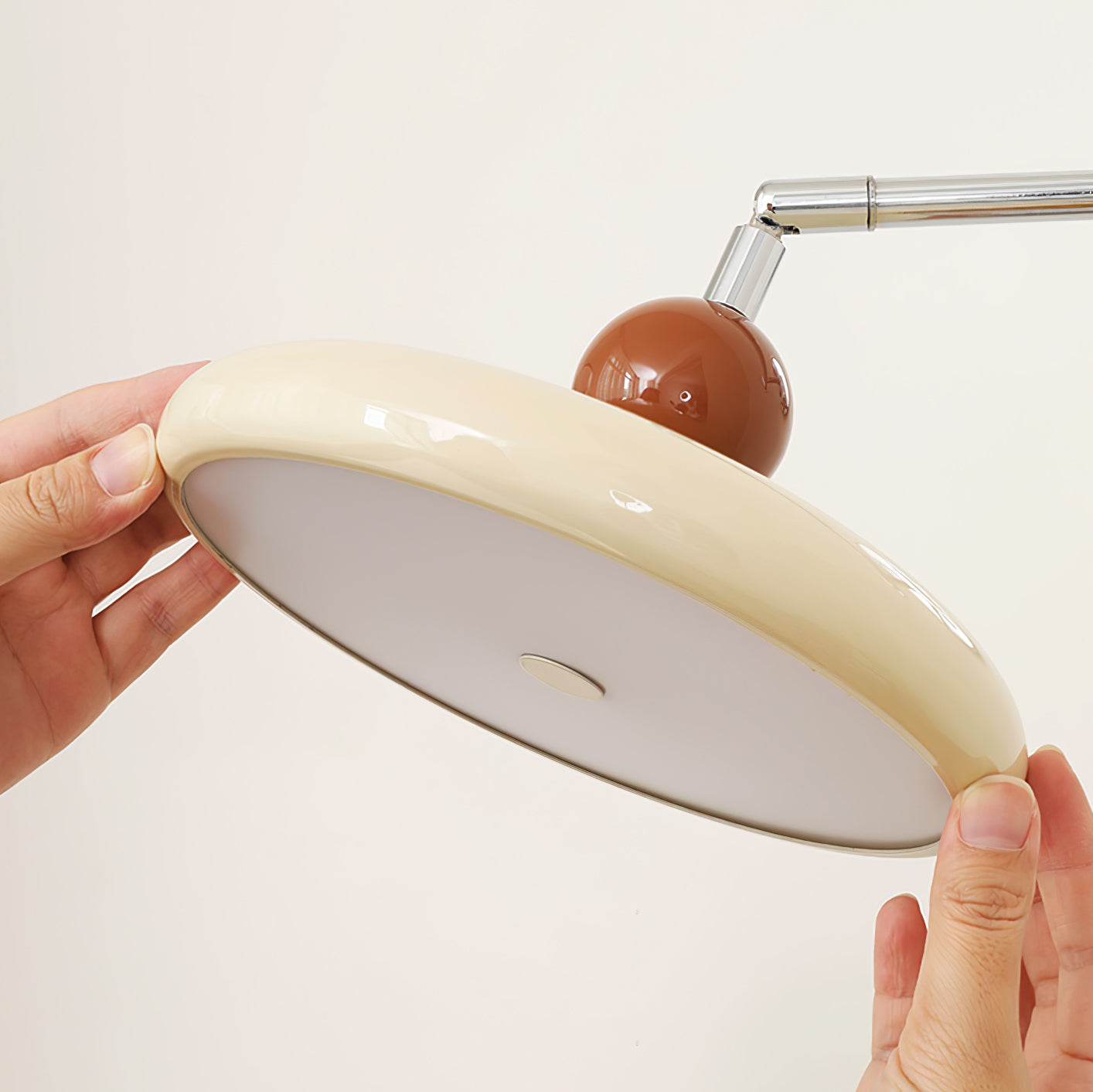 Lasven Wall Light