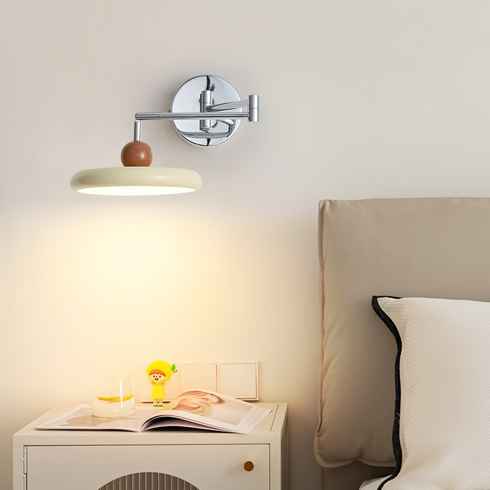 Lasven Wall Light