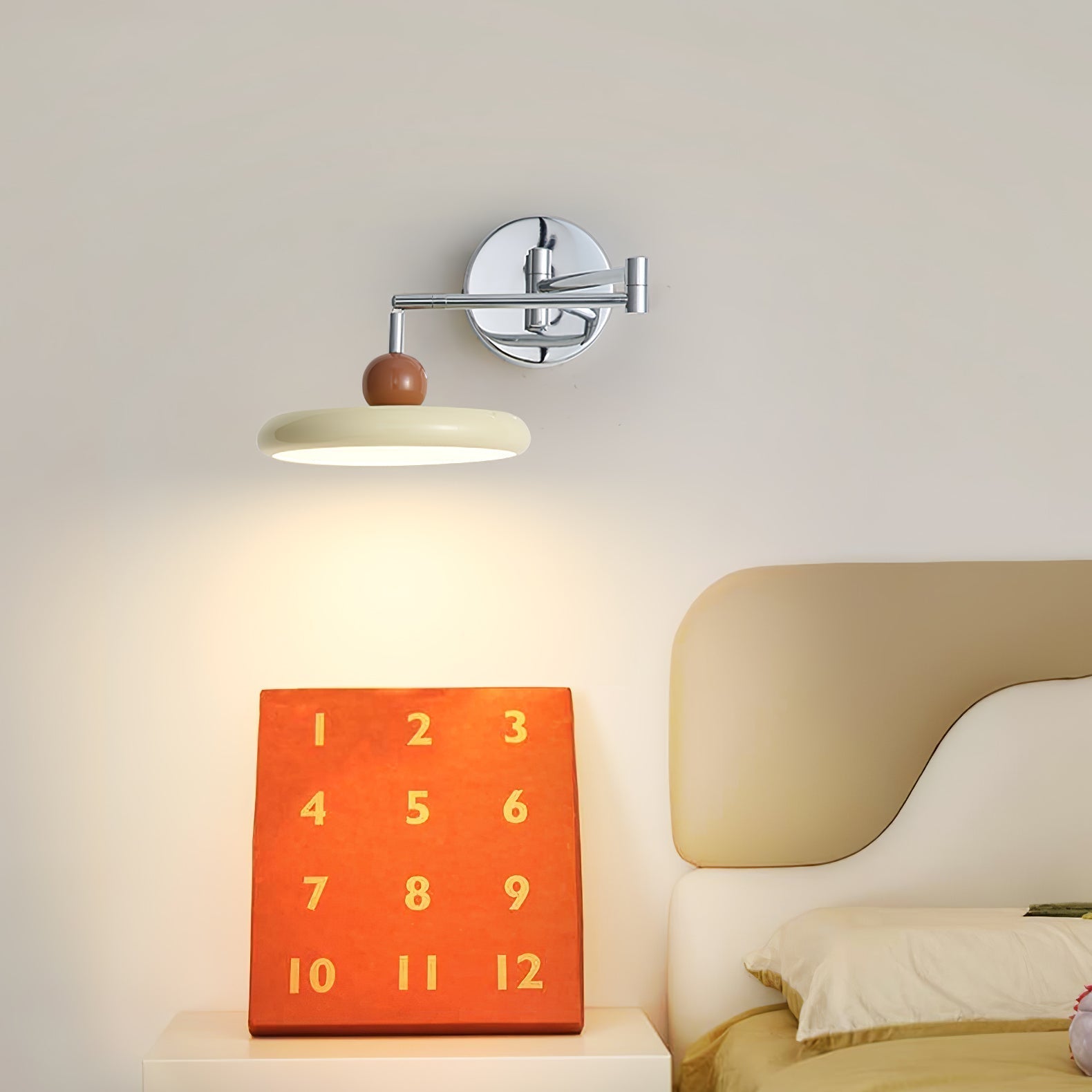 Lasven Wall Light