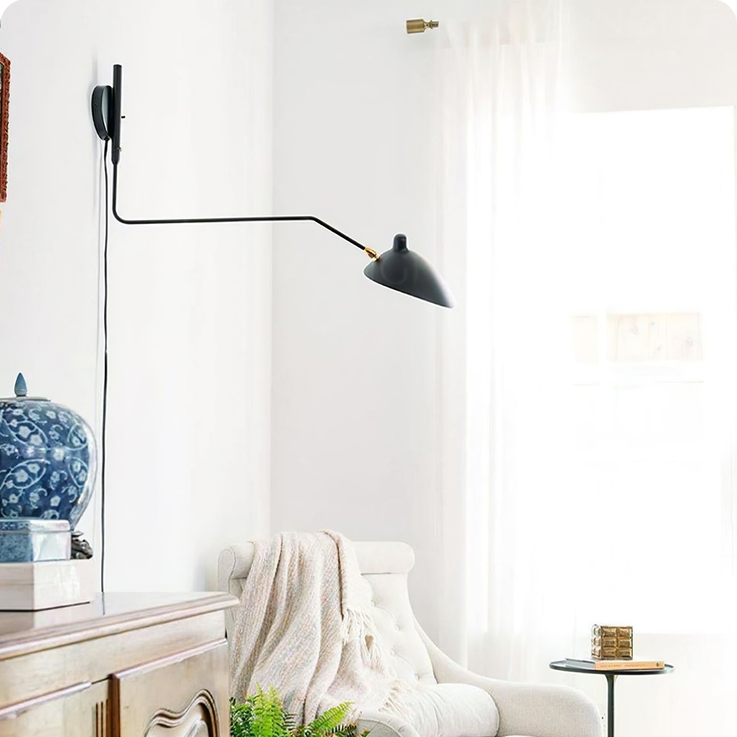 Sirven Wall Light