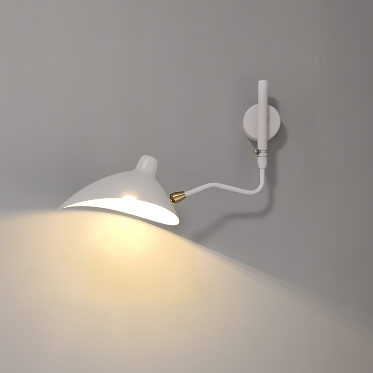 Sirven Wall Light