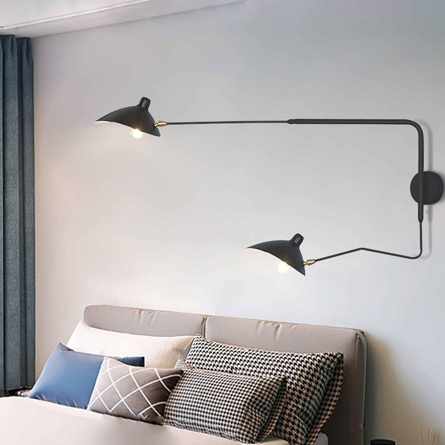 Sirven Wall Light