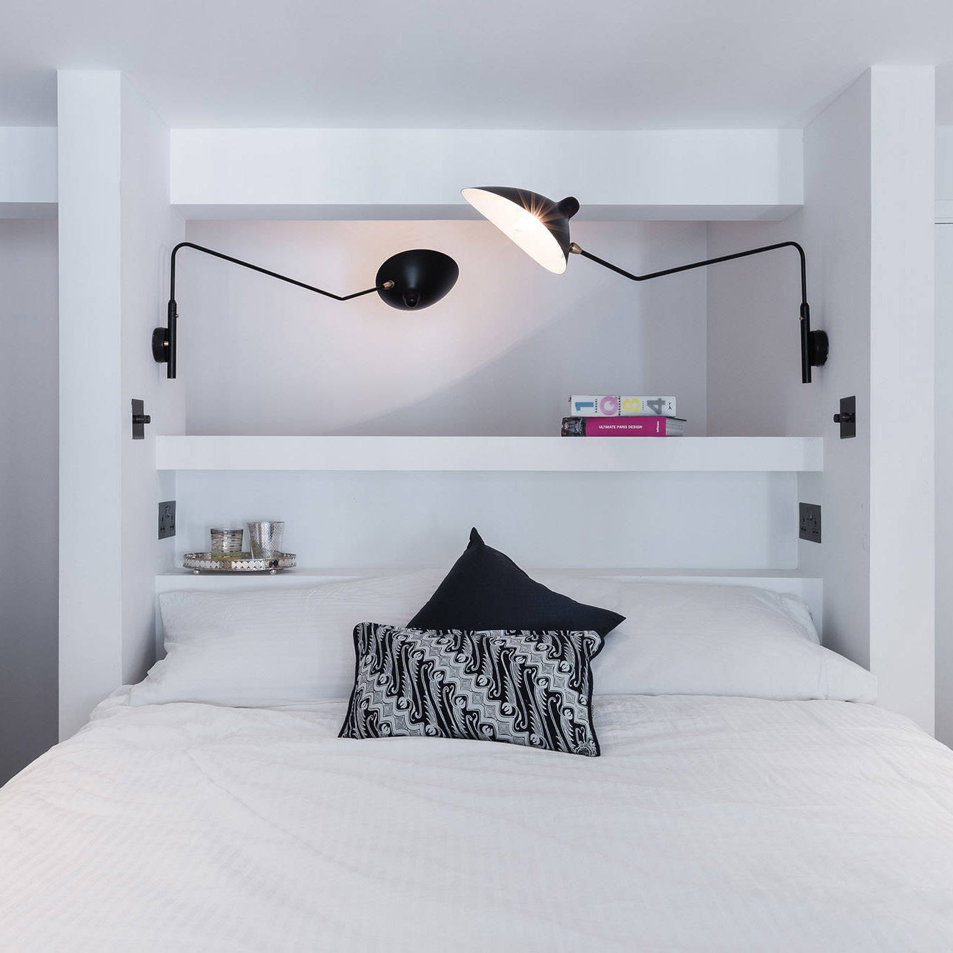 Sirven Wall Light