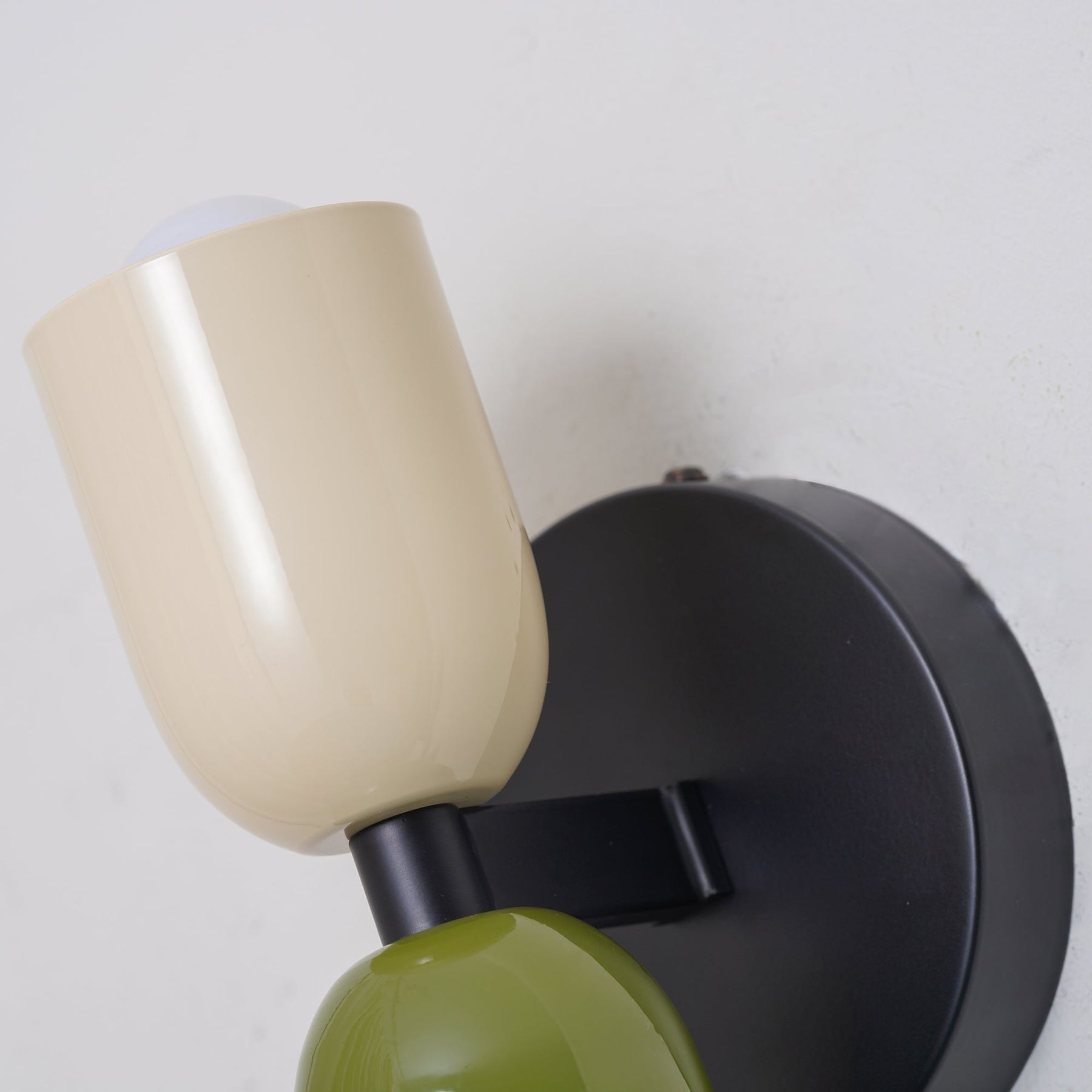 Lauvel Wall Light
