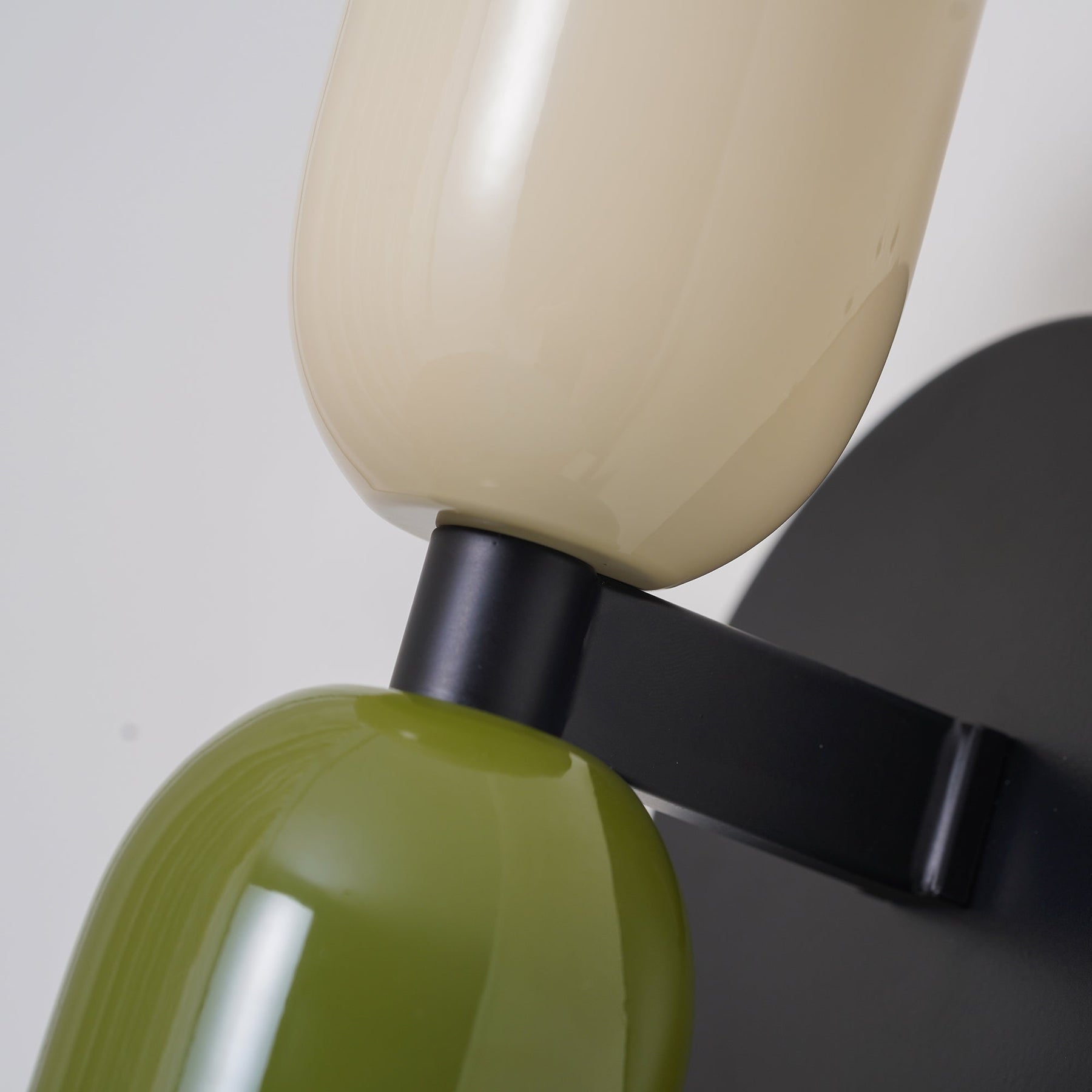 Lauvel Wall Light
