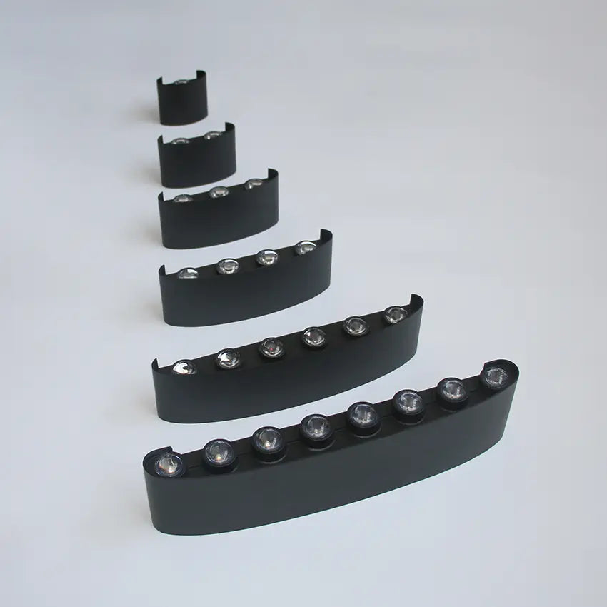 Domaro Wall Light