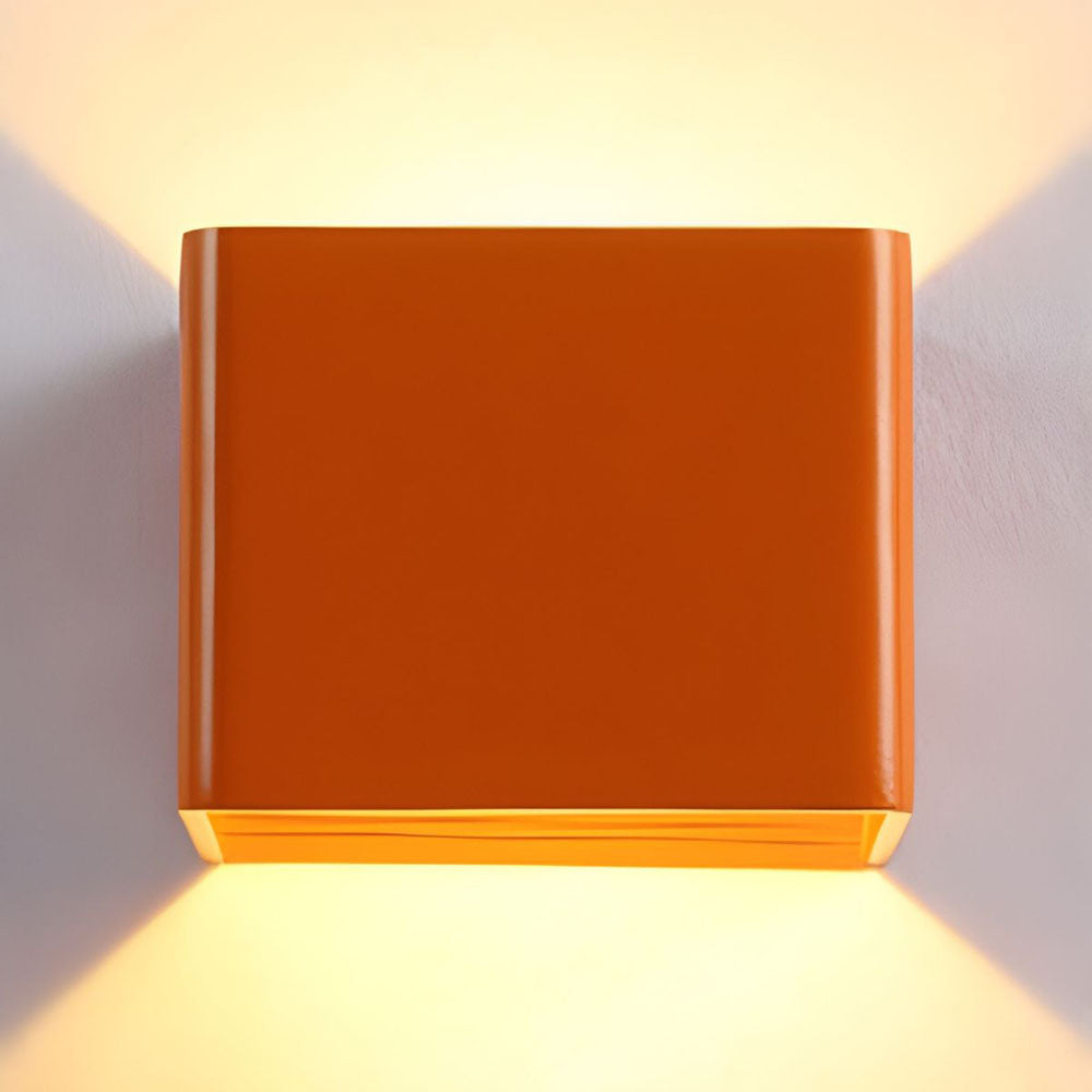 Cubion Wall Light