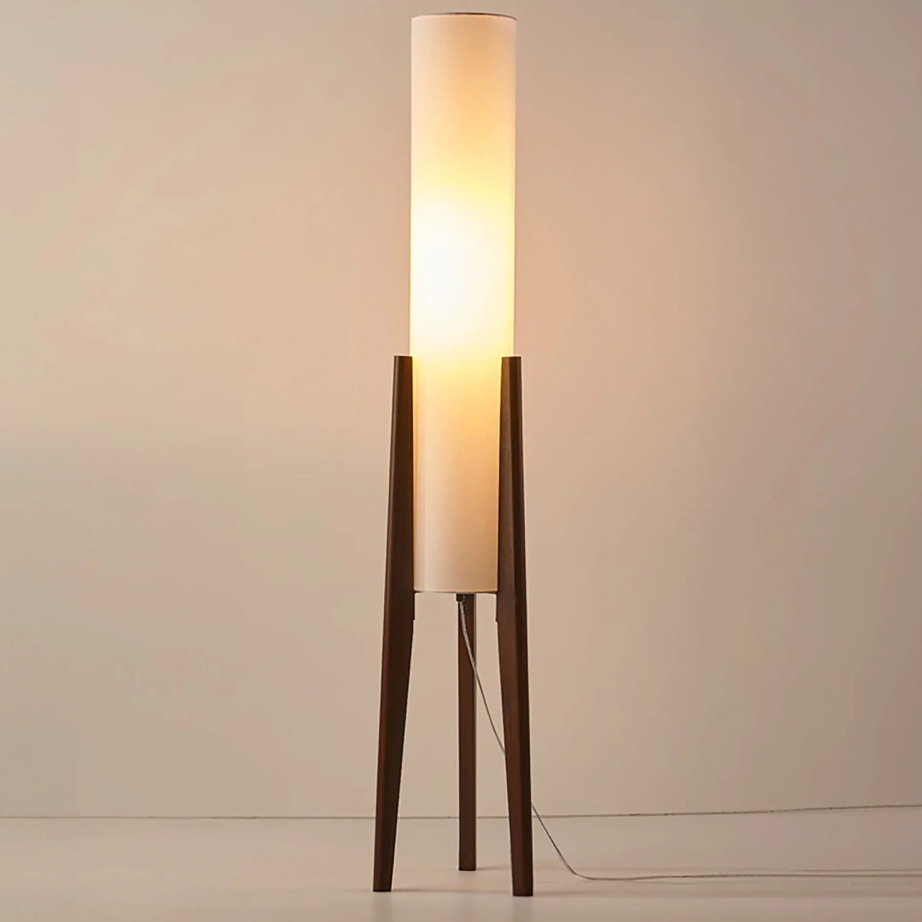 Malero Wooden Floor Lamp