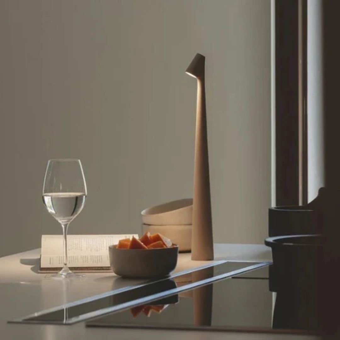 Pivaro Touch Table Lamp