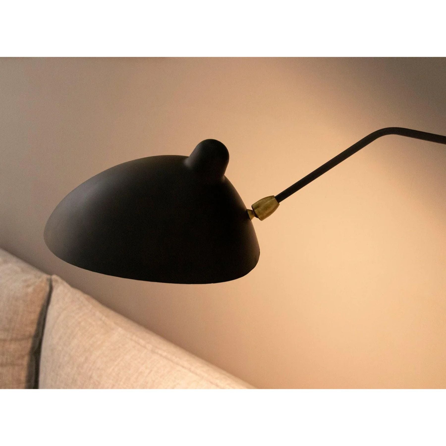 Sirven Wall Light