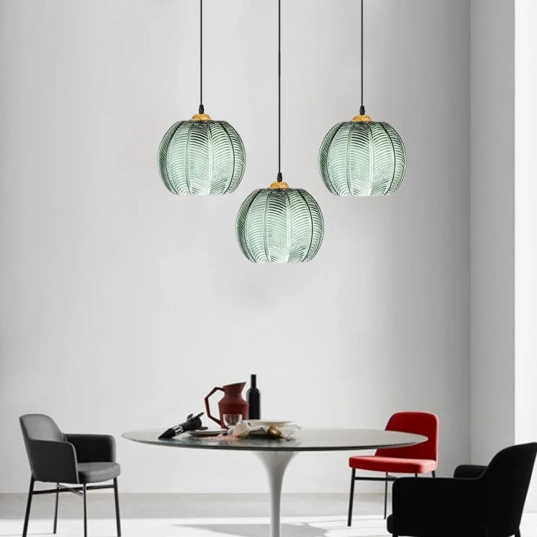 Cassivell Leaf Pattern Pendant Light