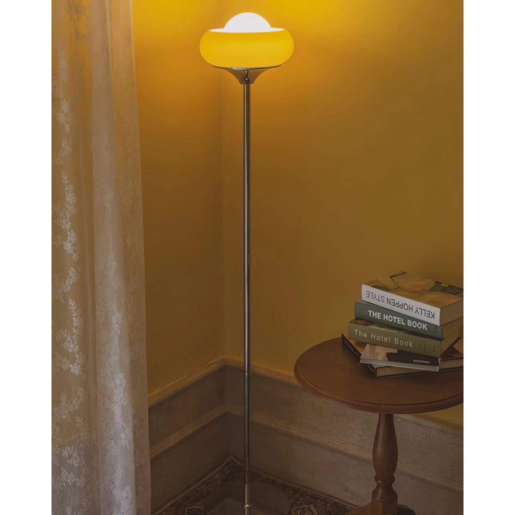 Gozzini Floor Lamp