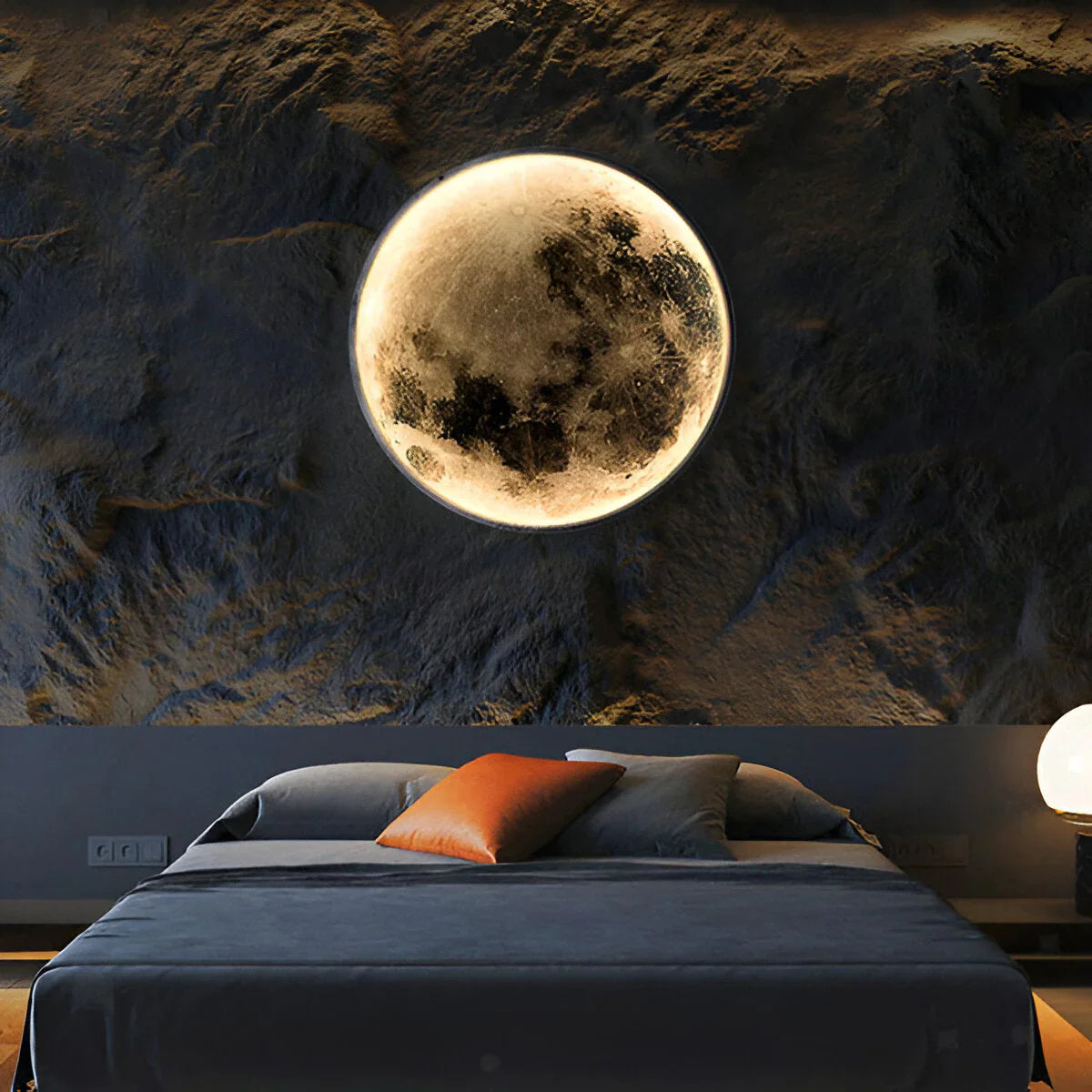 Ecliza Moon Design Wall Light