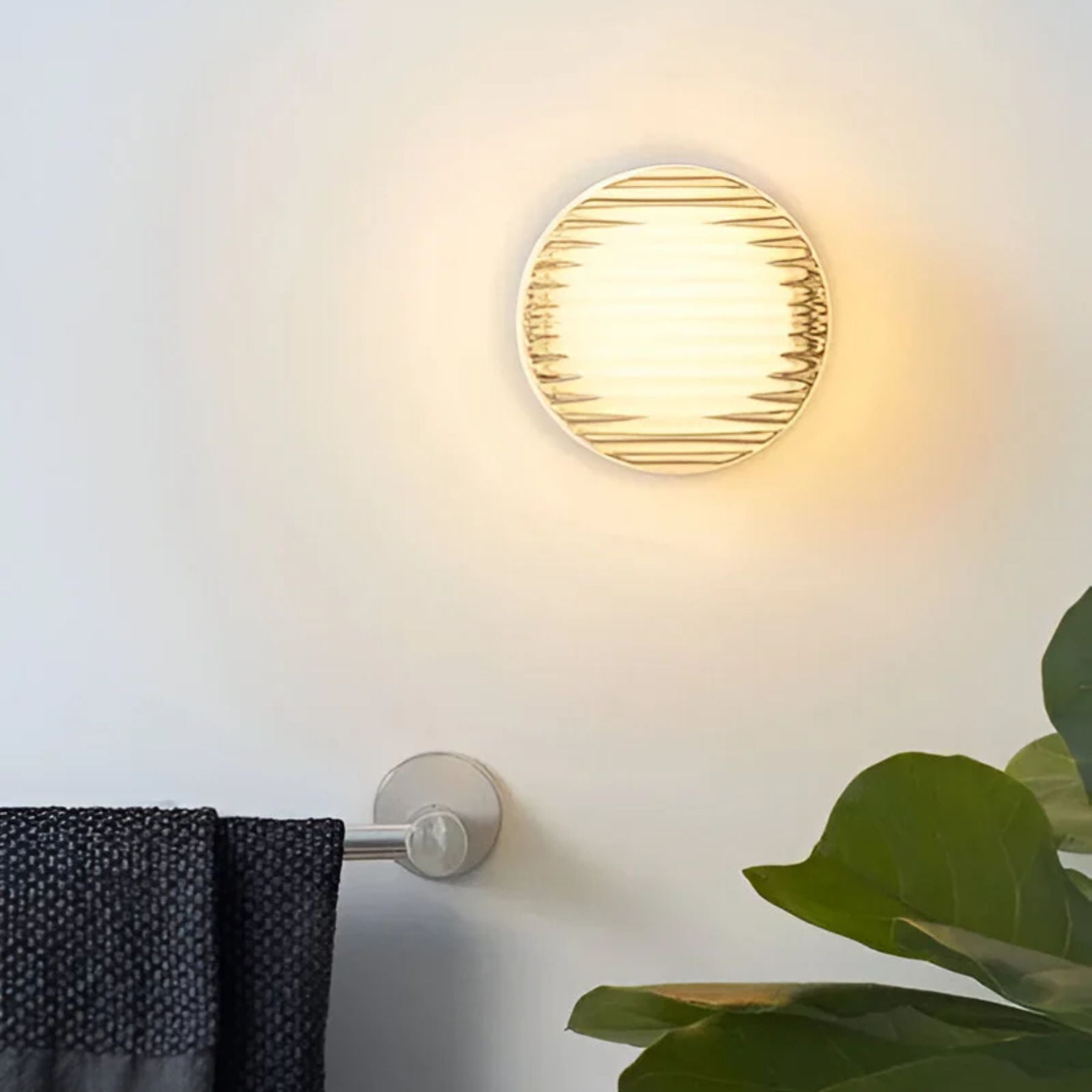 Ambrelli Wall Light