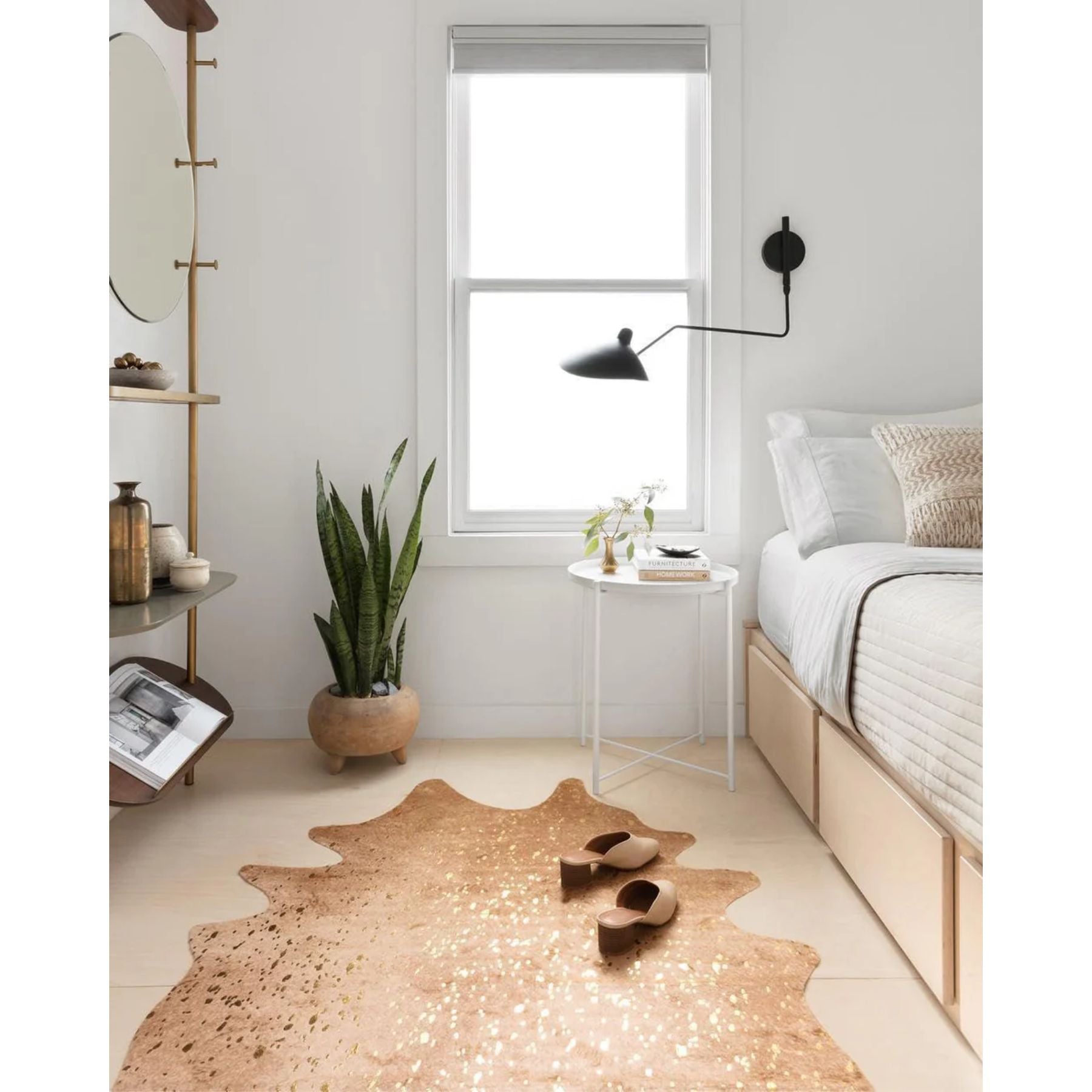 Sirven Wall Light