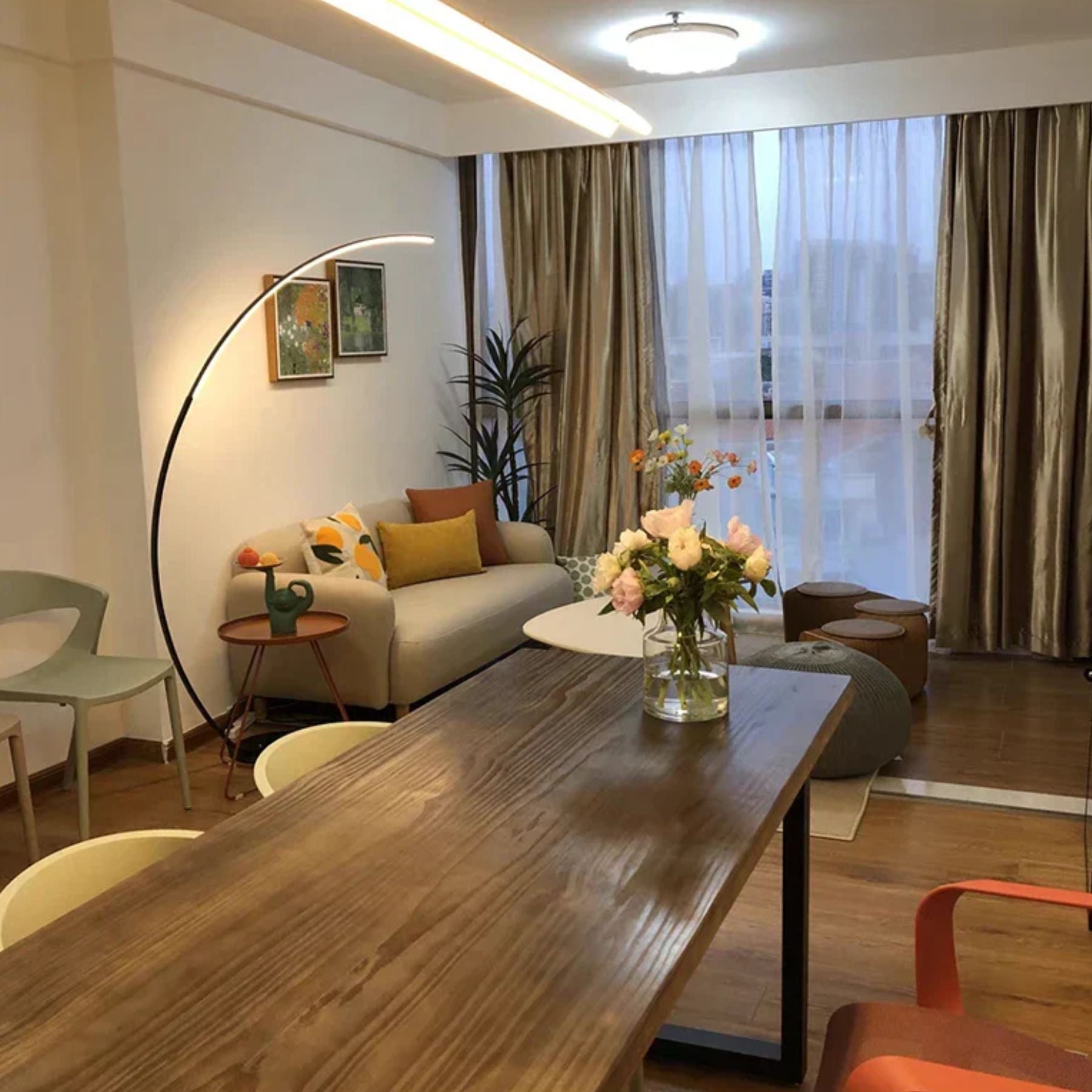Zolaro Curved Floor Lamp