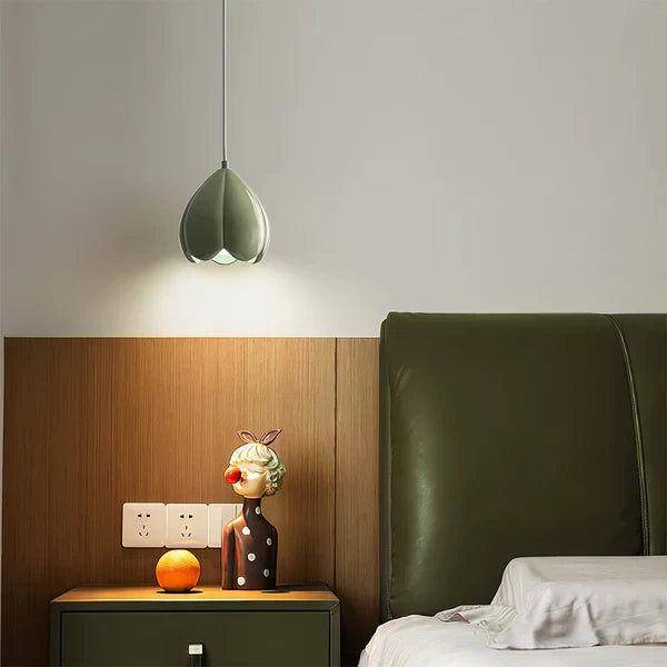 Blosven Flower Pendant Light