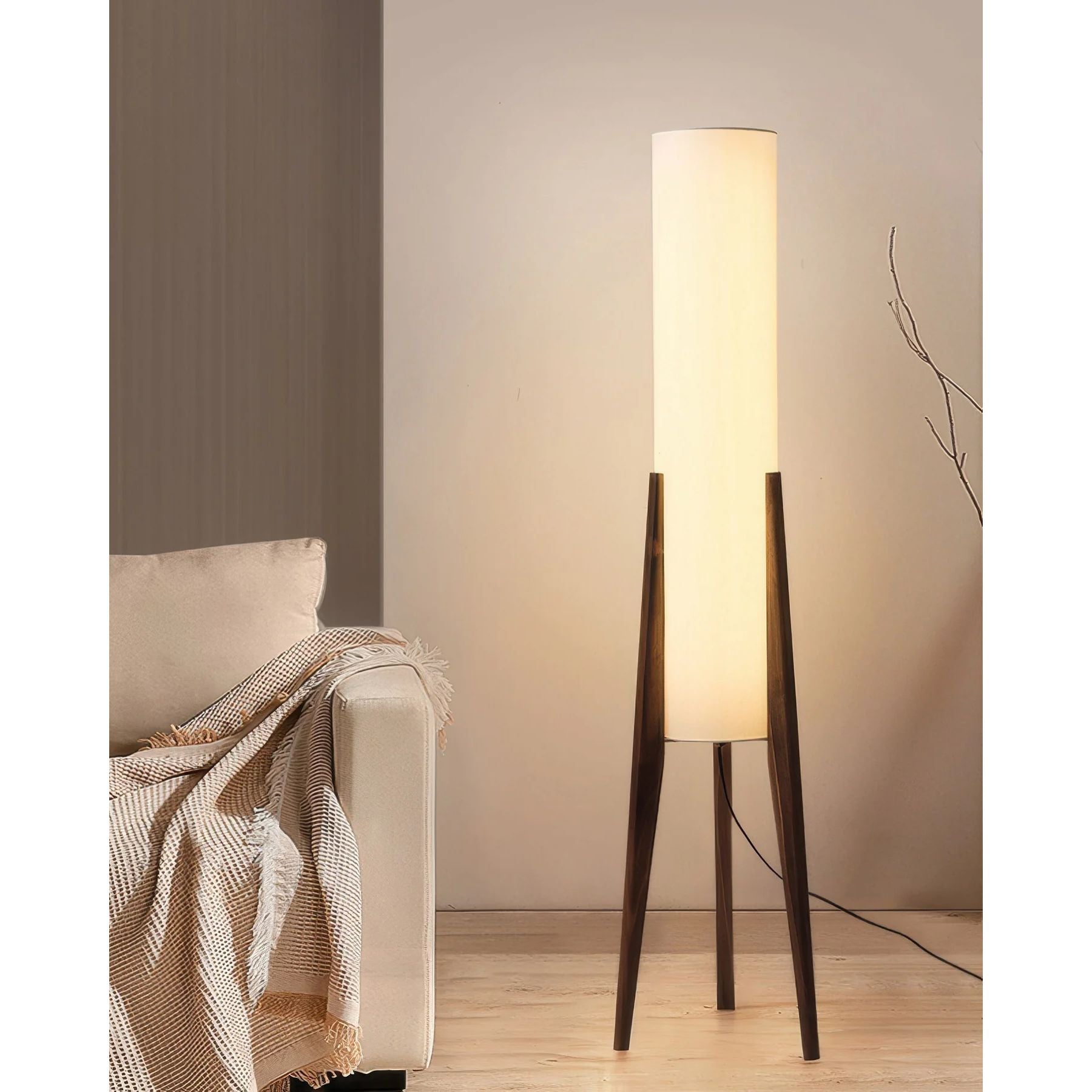 Malero Wooden Floor Lamp
