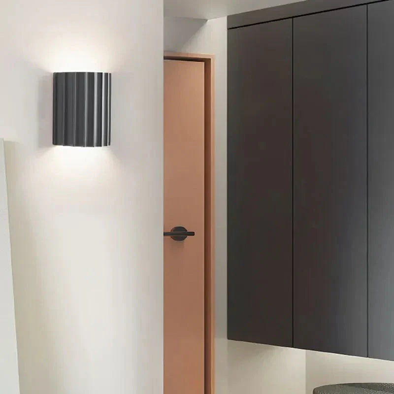Mazaren Wall Light