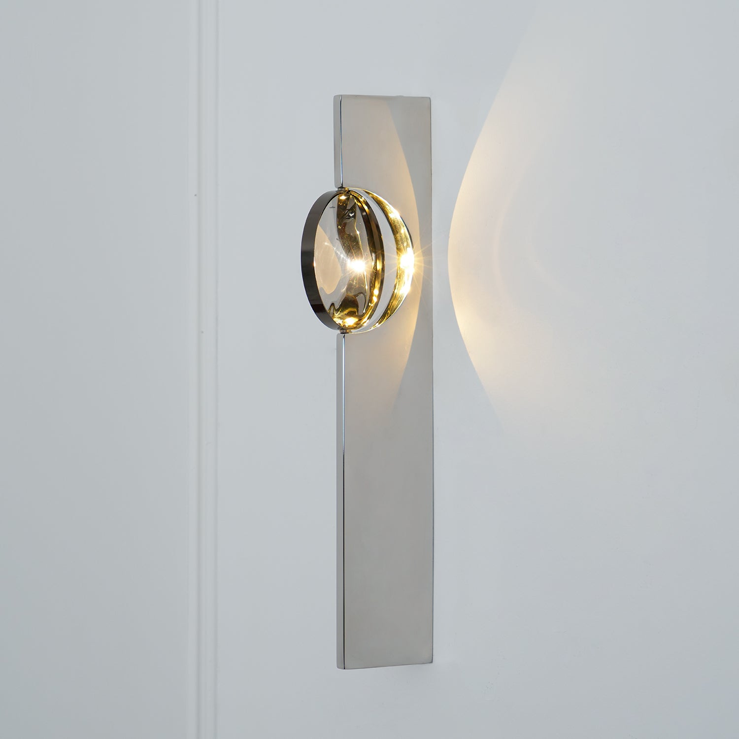 Domero Light Projection Wall Light